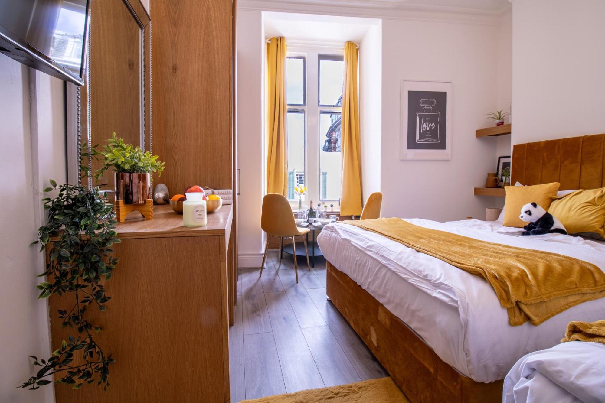 Spacious Studio Apartment On Oxford Street 9Gc Лондон Екстер'єр фото