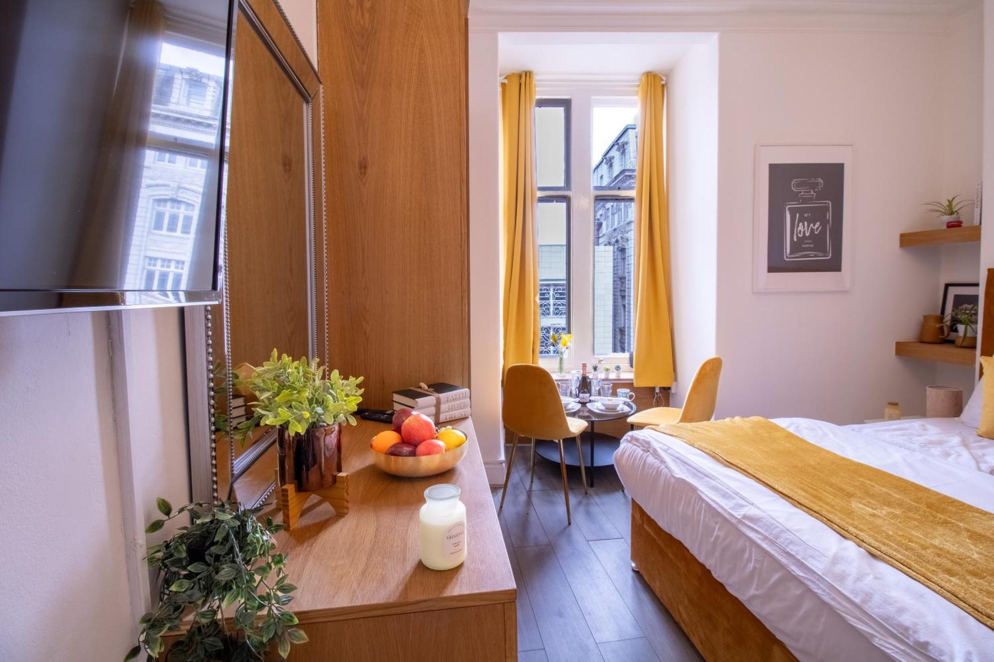 Spacious Studio Apartment On Oxford Street 9Gc Лондон Екстер'єр фото